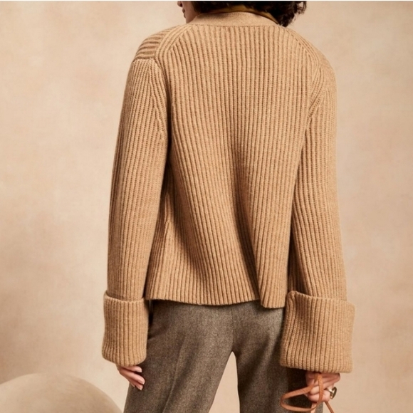 Banana Republic Camel Cashmere and Wool Blend Cardigan Size Small - Picture 5 of 12